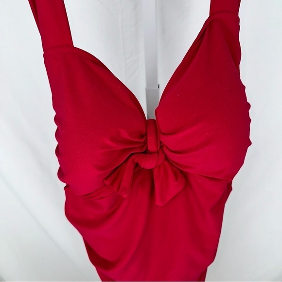 Magicsuit by Miraclesuit Vampire Red Ruffle Bow Tankini Swim Top Size 14 - Picture 2 of 7